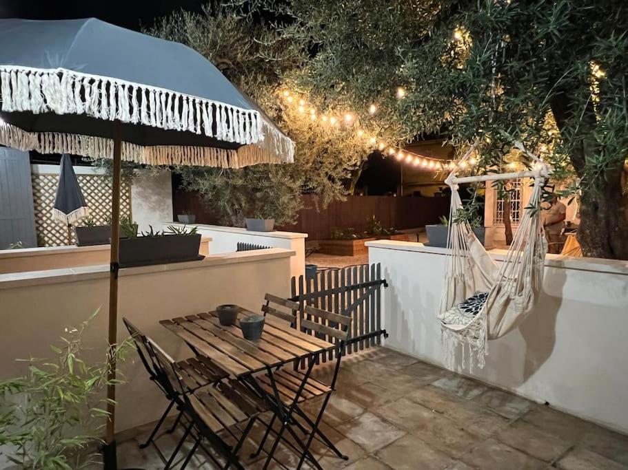 Maya 1 -  salonenque - - Terrasse -